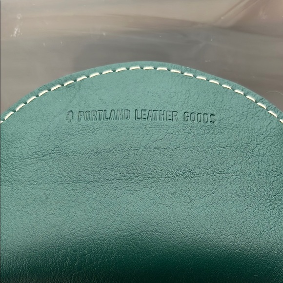 🦚Nearly New Taco Tassel Pouch by PLG Portland Leather Goods in Peacock Green - Picture 9 of 17